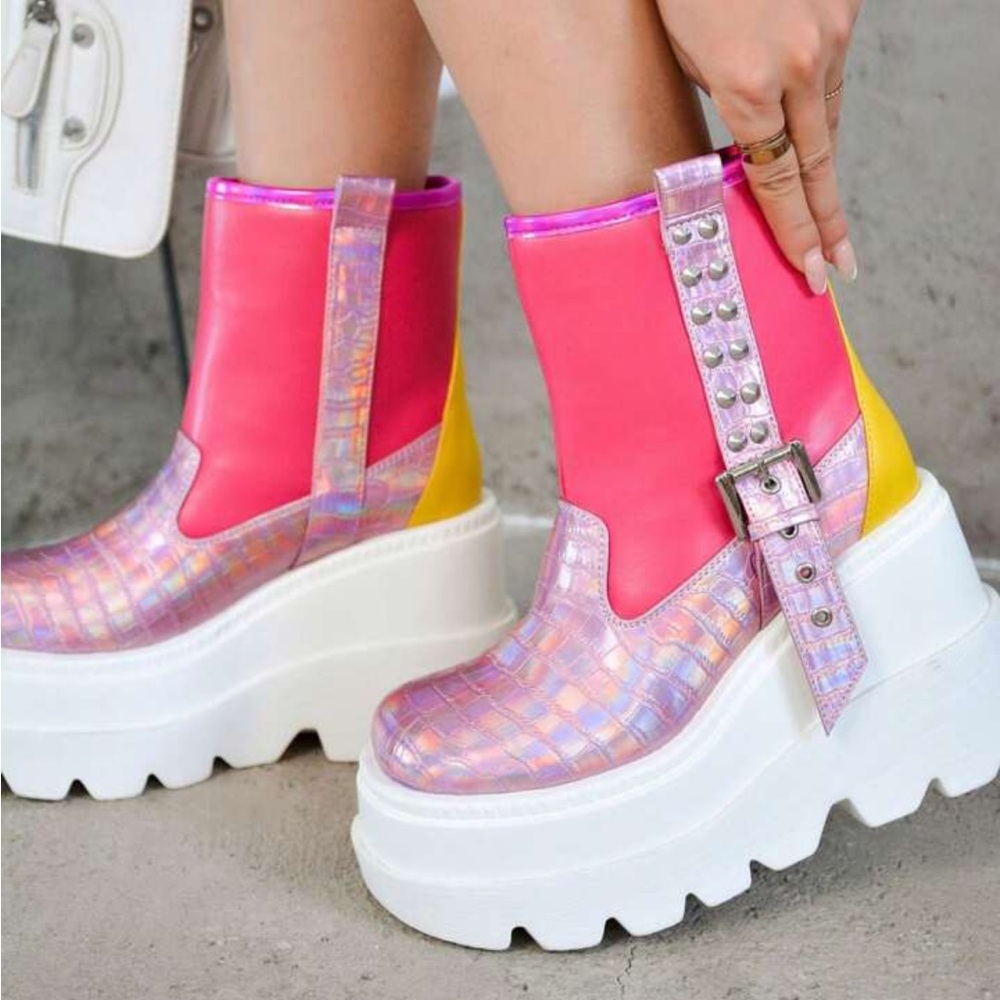 •CAPE ROBBIN• “Esska” Chunky Platform Stud Buckle Multi Ankle Boots // NIB - Picture 6 of 16